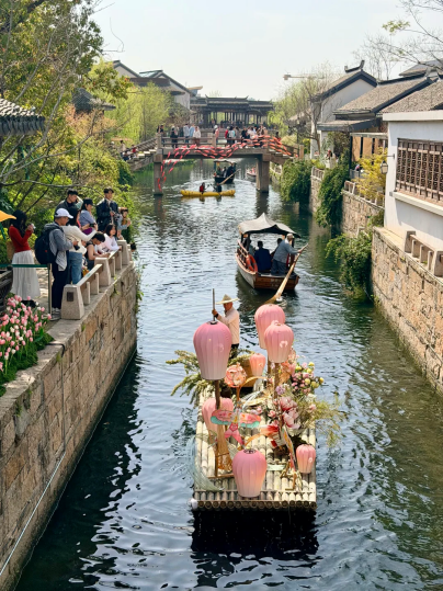 蟠龙天地